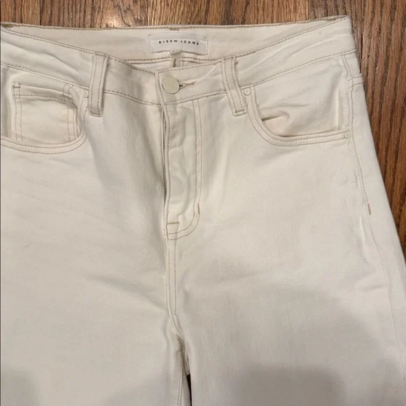 Elegant Cream Wide-Leg Jeans 7/28 - Picture 2 of 4